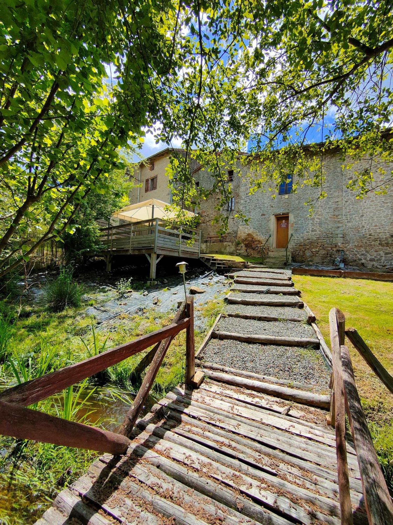 Gite De L Etang Du Planchon Balledent Экстерьер фото